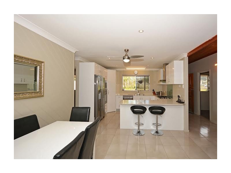 108 Janine Street, Booral QLD 4655