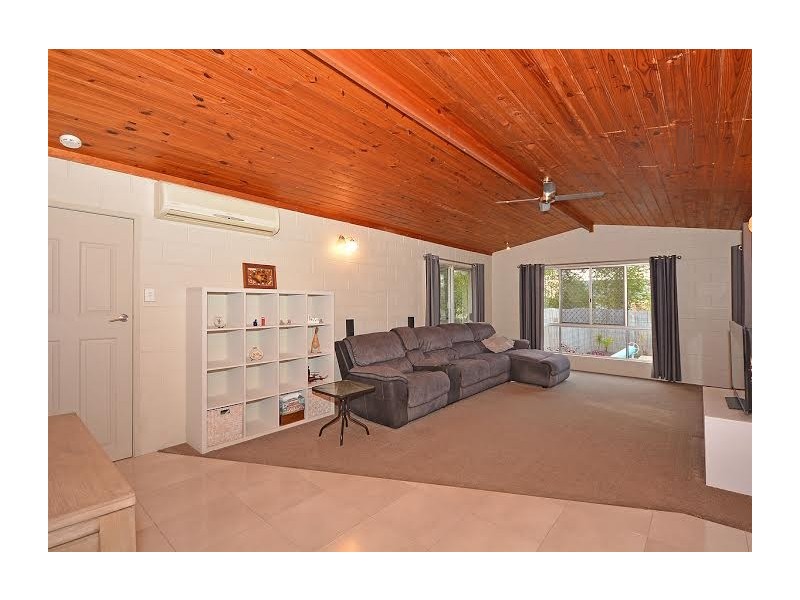 108 Janine Street, Booral QLD 4655