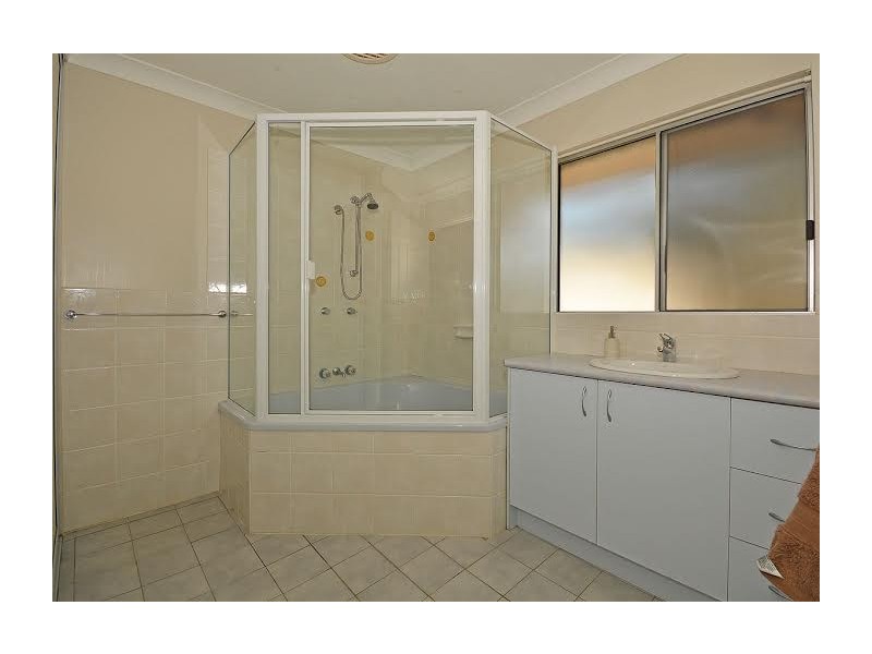 108 Janine Street, Booral QLD 4655