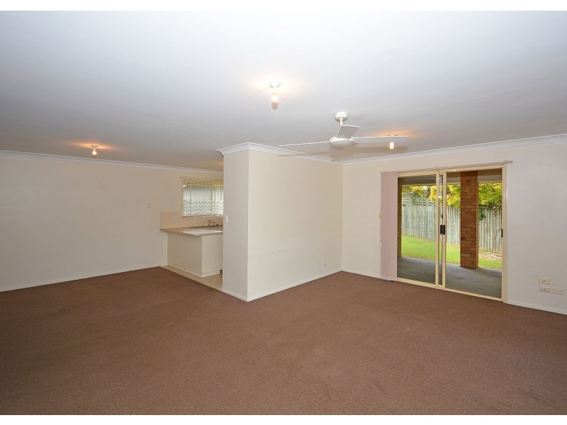 10 Gatakers Lane, Point Vernon QLD 4655