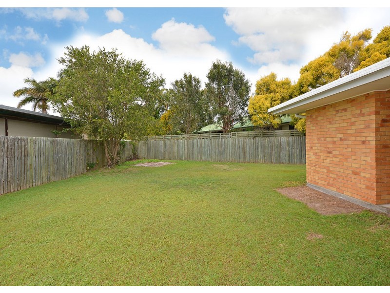 10 Gatakers Lane, Point Vernon QLD 4655