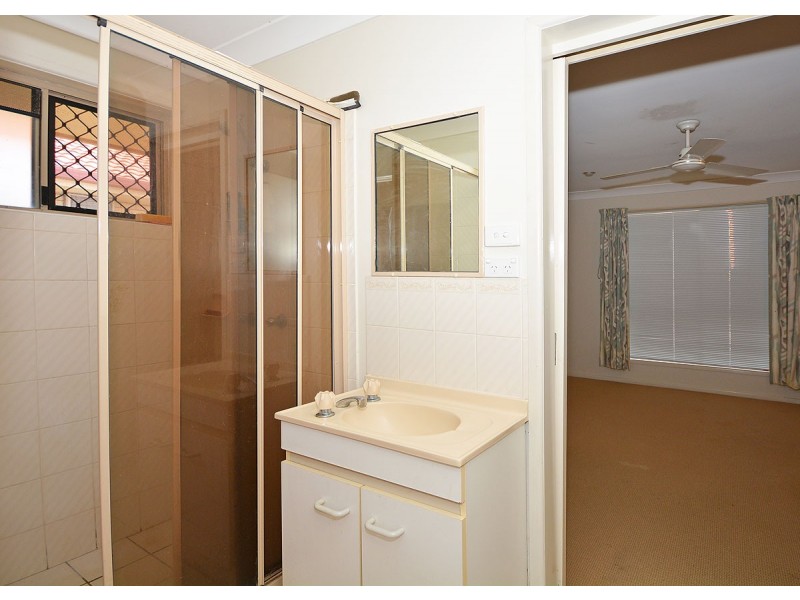 30 Bunker Avenue, Urraween QLD 4655