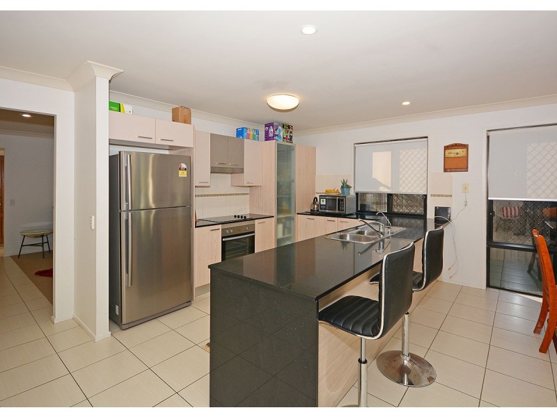 48 Endeavour Way, Eli Waters QLD 4655