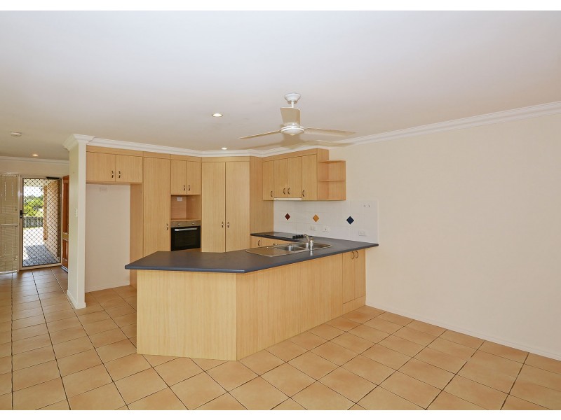 17 Surrey Court, Kawungan QLD 4655