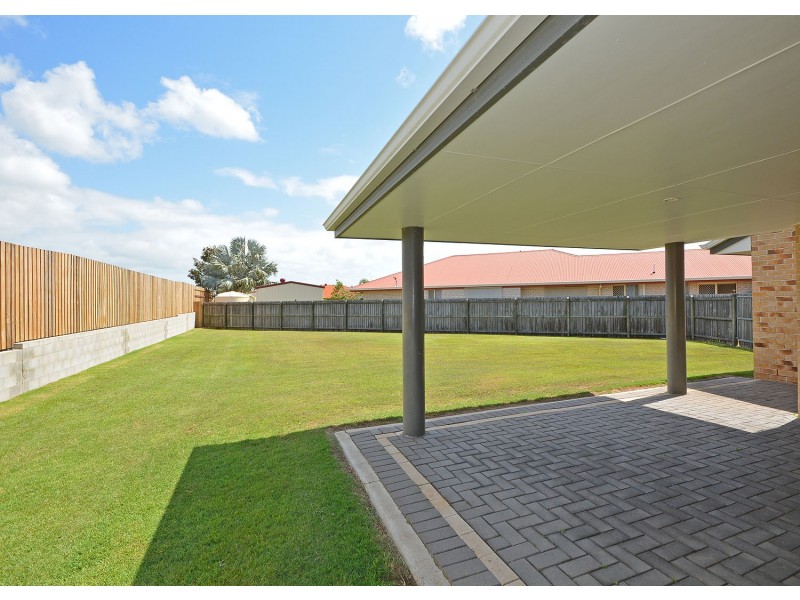 17 Surrey Court, Kawungan QLD 4655