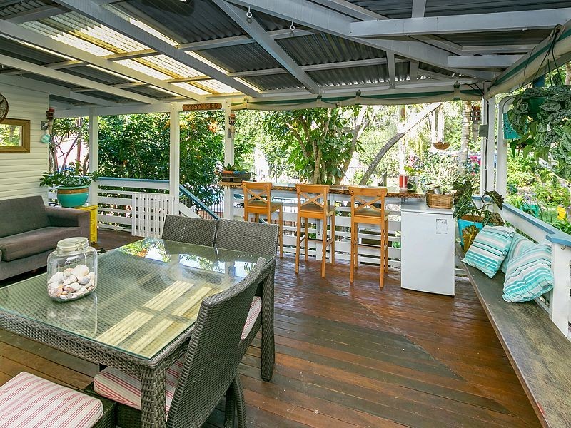 29 Avolet Crescent, River Heads QLD 4655