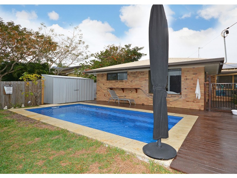 239 Torquay Terrace, Torquay QLD 4655