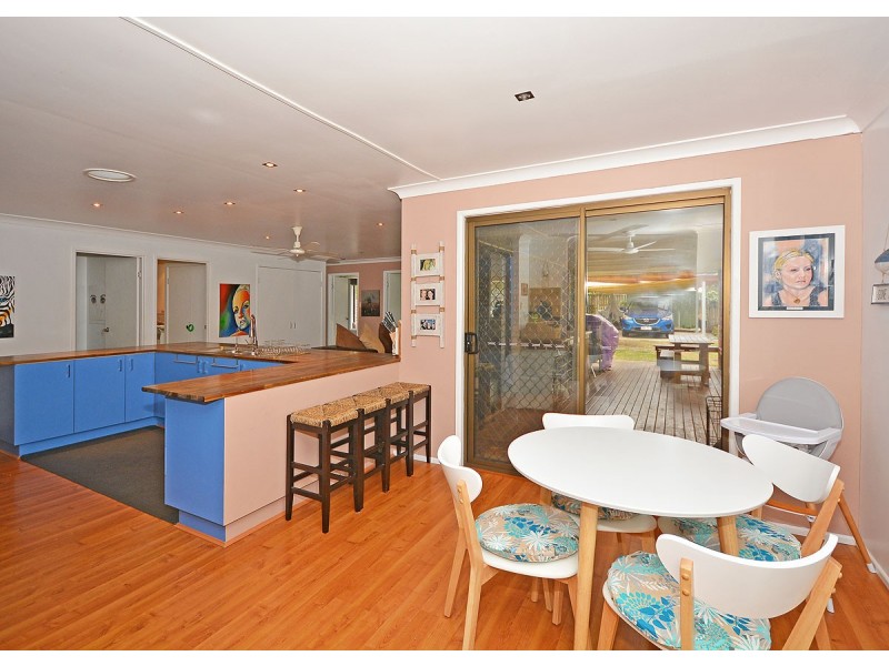239 Torquay Terrace, Torquay QLD 4655