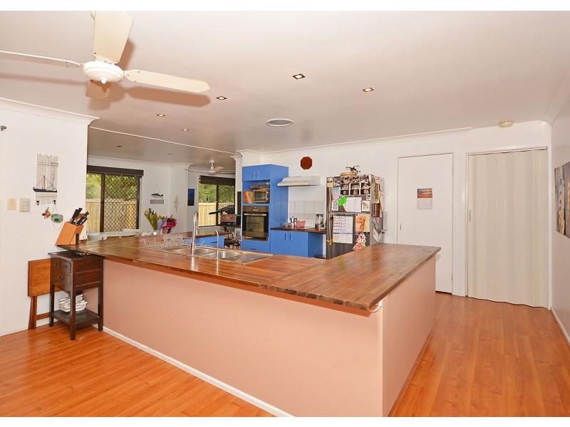 239 Torquay Terrace, Torquay QLD 4655