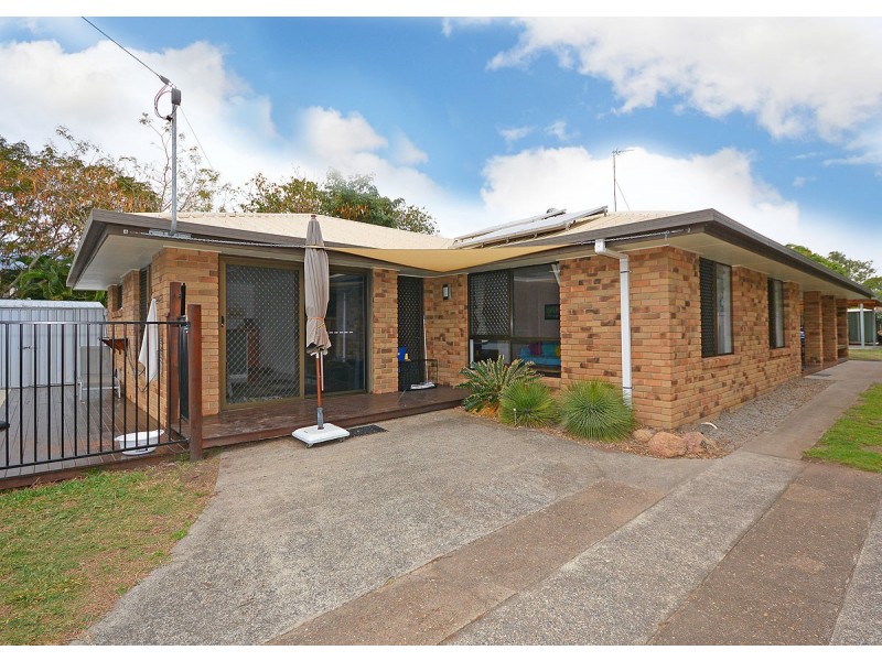 239 Torquay Terrace, Torquay QLD 4655