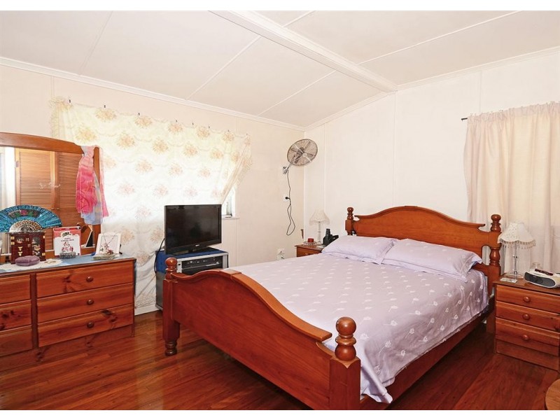 95 Esplanade, Point Vernon QLD 4655