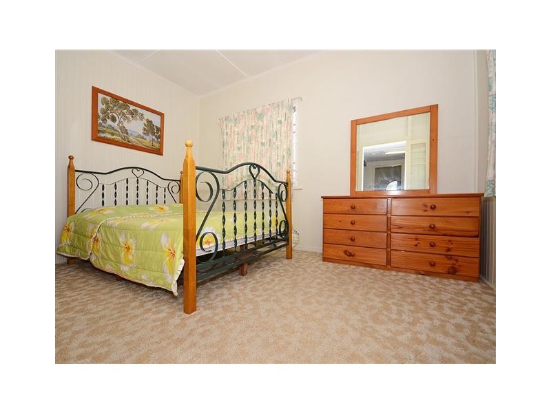 34 Fraser Street, Torquay QLD 4655