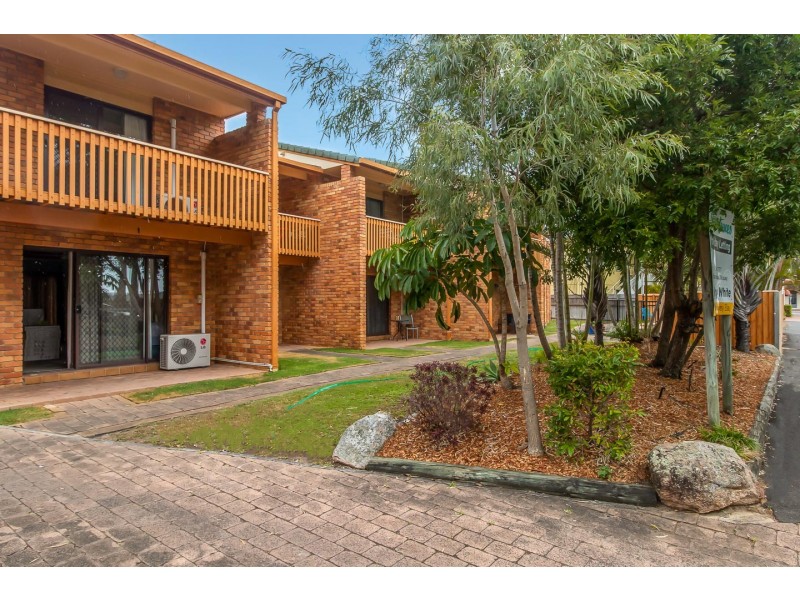 436 Esplanade, Torquay QLD 4655
