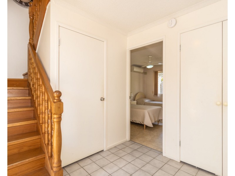 457 Esplanade, Torquay QLD 4655