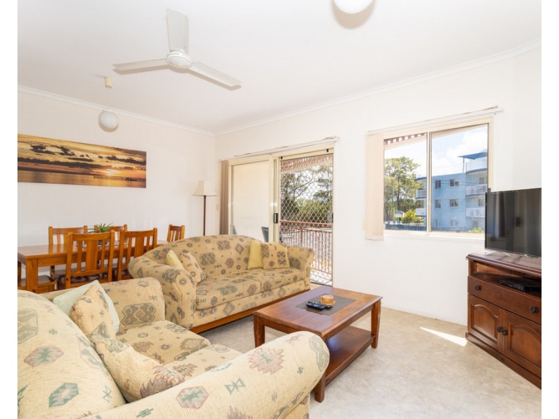 457 Esplanade, Torquay QLD 4655