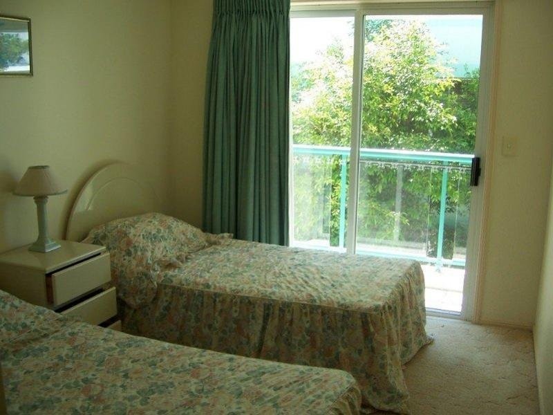 324 Esplanade, Scarness QLD 4655