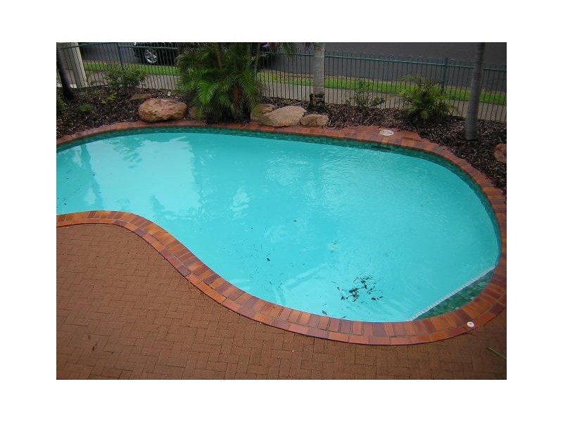 324 Esplanade, Scarness QLD 4655