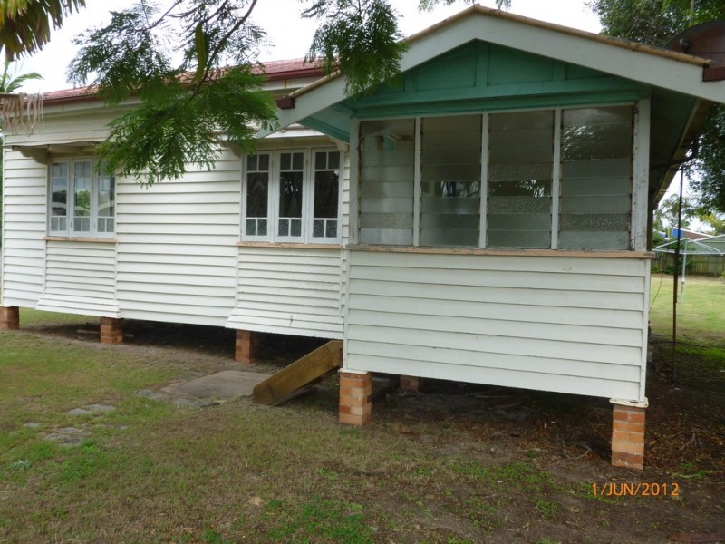 169 Cypress Street, Urangan QLD 4655