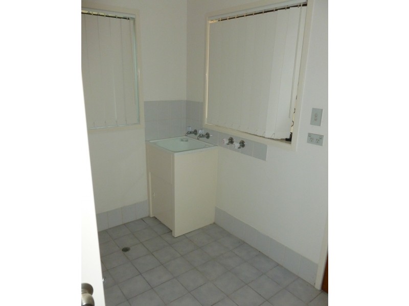 6/447 Esplanade, Torquay QLD 4655