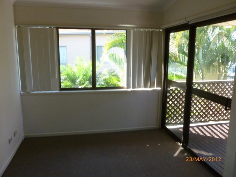 6/447 Esplanade, Torquay QLD 4655