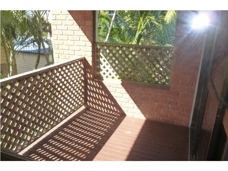 6/447 Esplanade, Torquay QLD 4655
