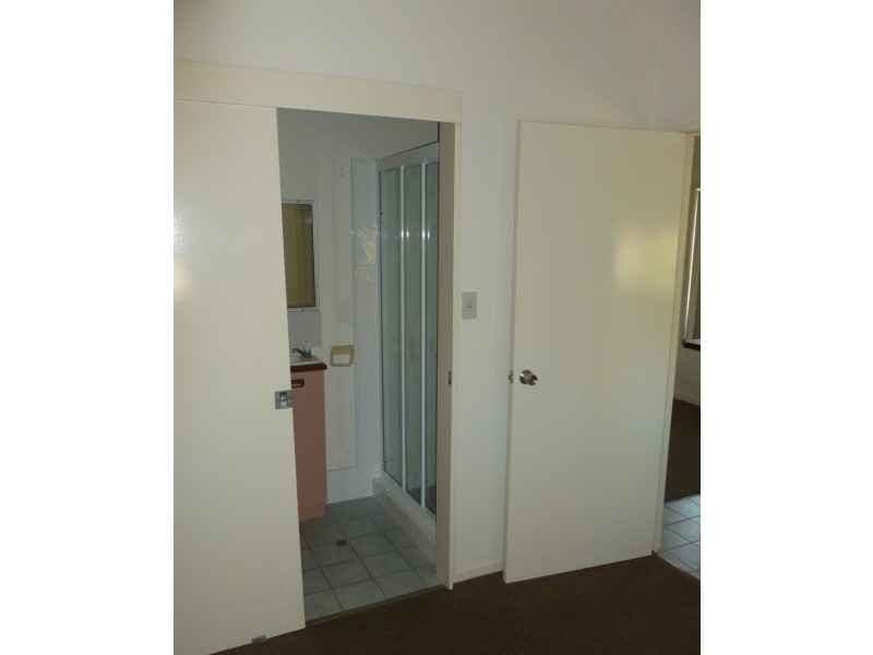 6/447 Esplanade, Torquay QLD 4655