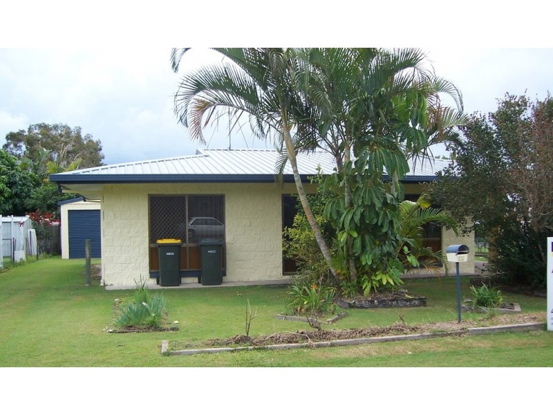 12 Vanda Street, Urangan QLD 4655