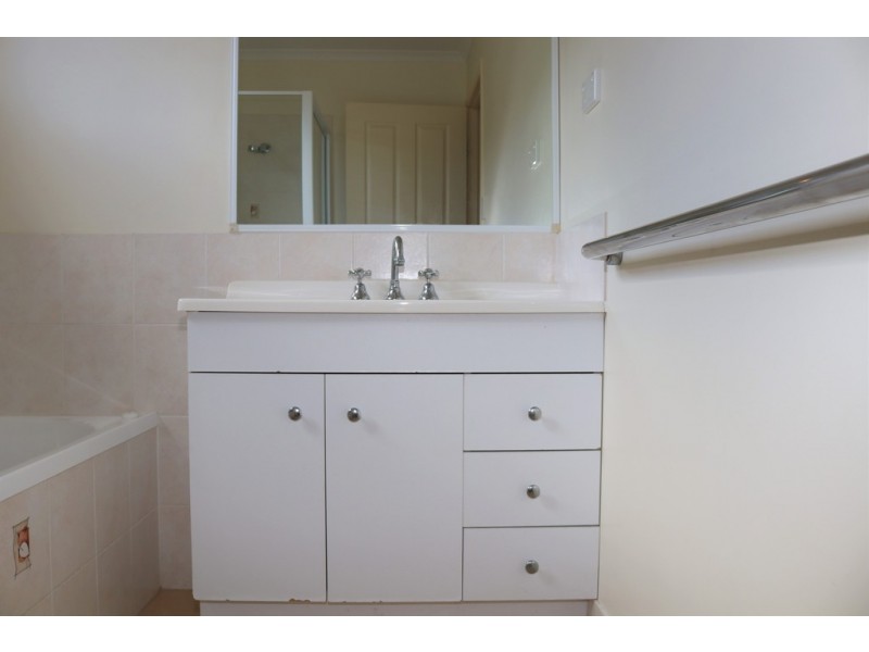 58 Joselyn Drive, Point Vernon QLD 4655