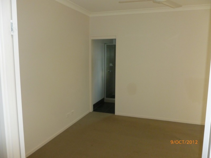 12 Wave Court, Toogoom QLD 4655