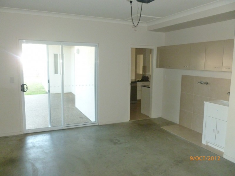 12 Wave Court, Toogoom QLD 4655