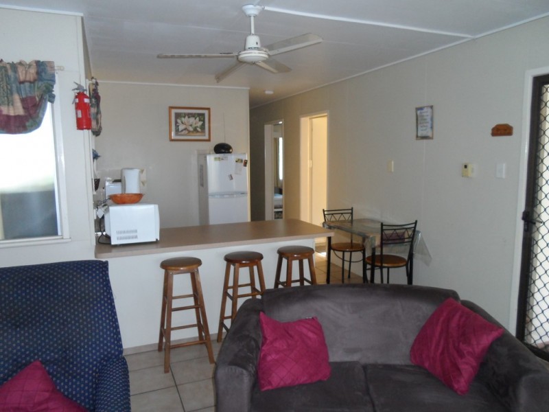 443 Esplanade, Torquay QLD 4655