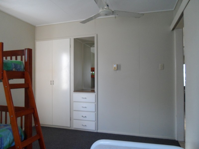 443 Esplanade, Torquay QLD 4655
