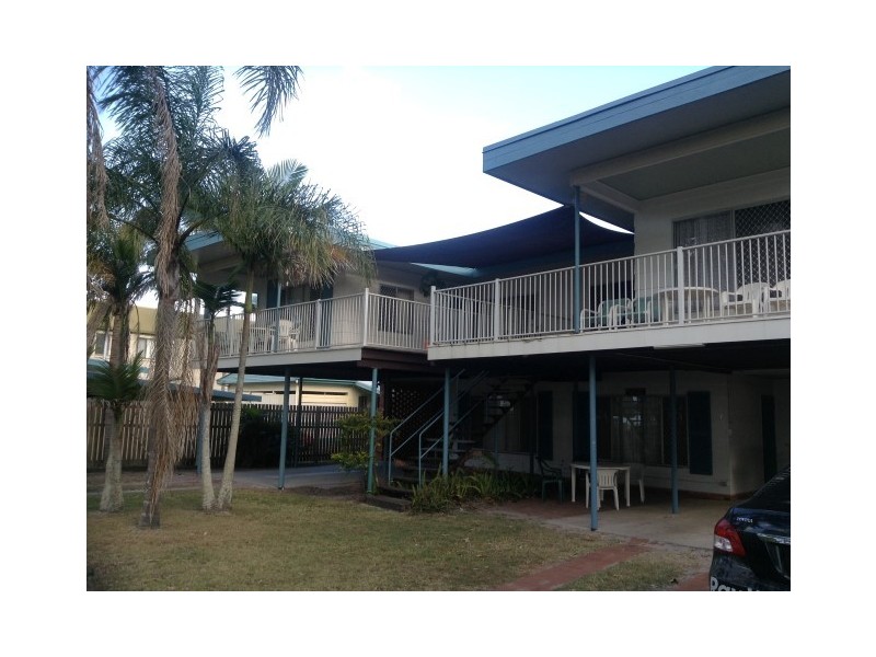 443 Esplanade, Torquay QLD 4655