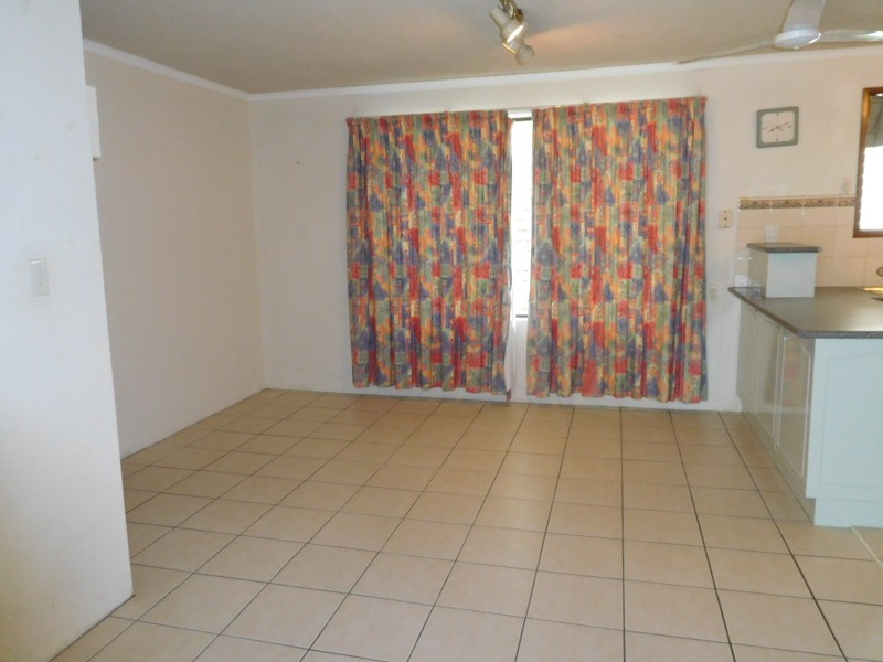 5/372 Esplanade, Torquay QLD 4655