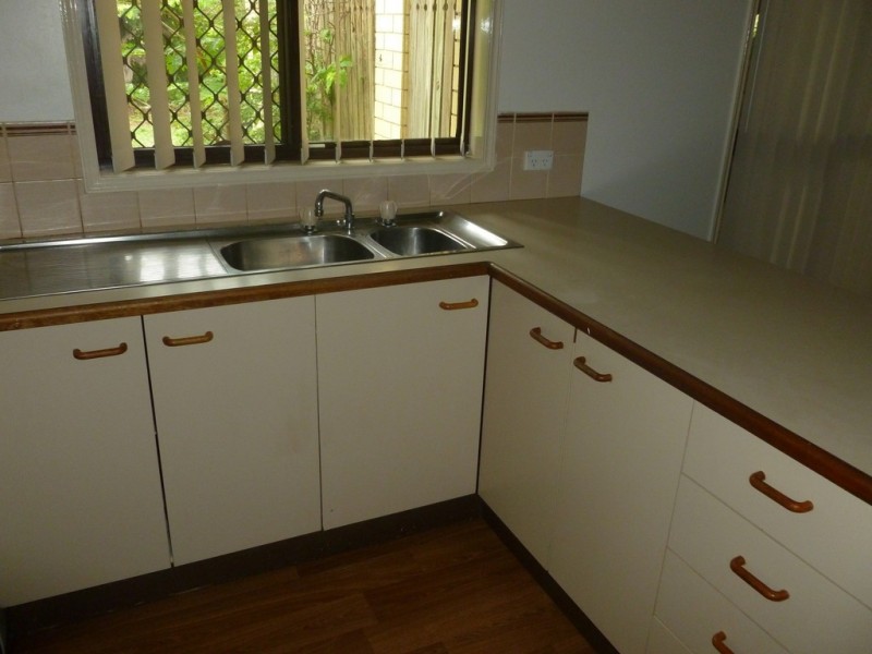 62 Murphy St, Point Vernon QLD 4655