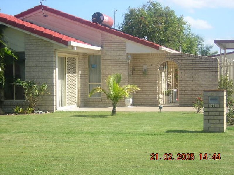 40 Tristania Street, Urangan QLD 4655