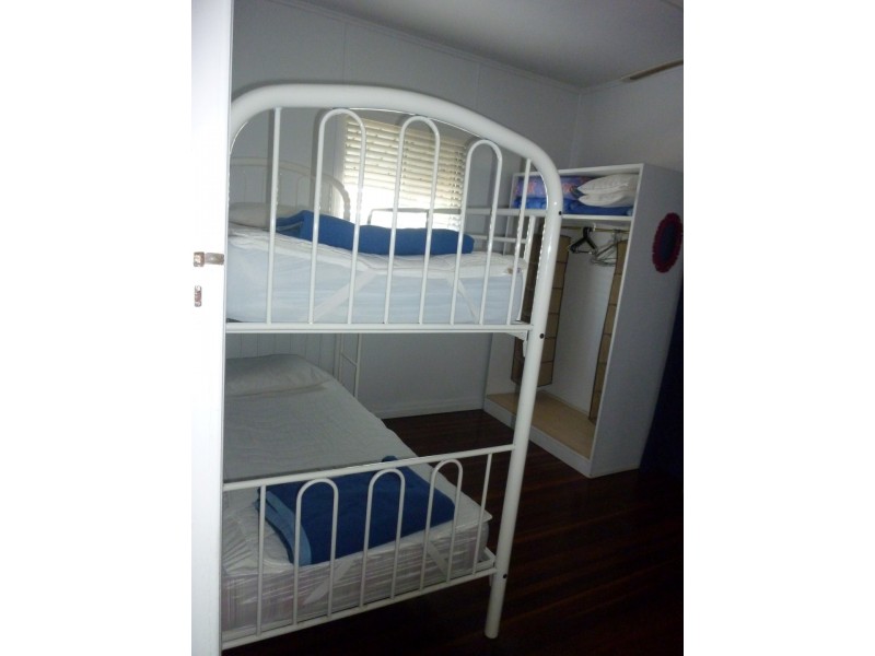 13 Pine Street, Torquay QLD 4655