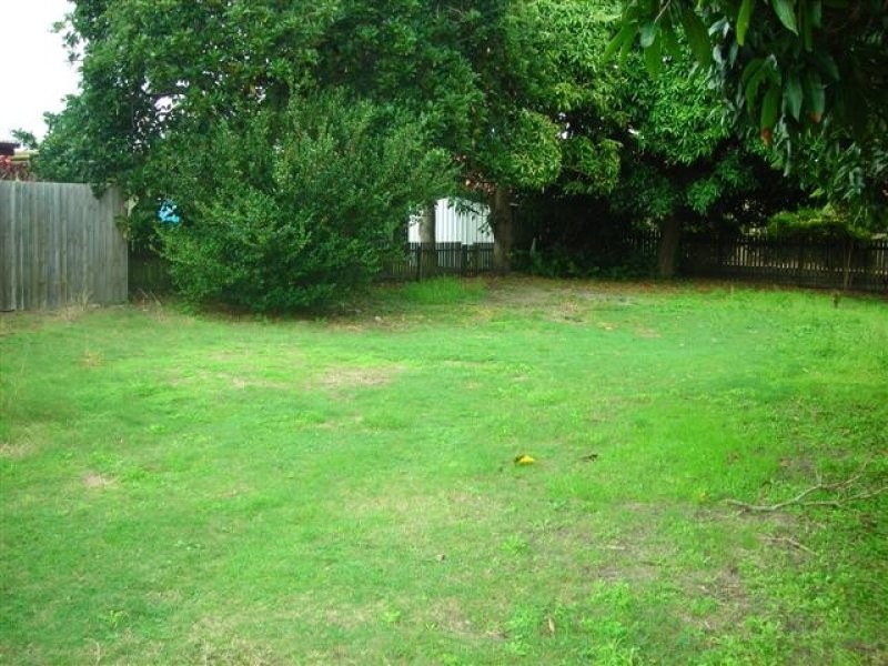 13 Pine Street, Torquay QLD 4655