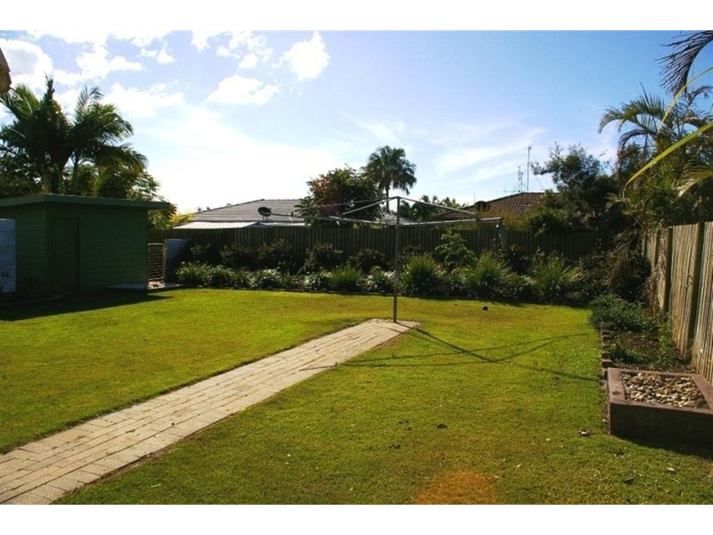 37 Dover Street, Pialba QLD 4655