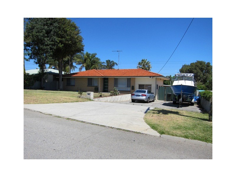 5 Pilgrim Street, Hamilton Hill WA 6163
