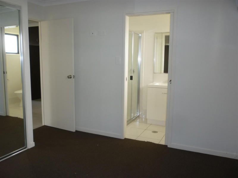 5 Soligo Court, Gracemere QLD 4702