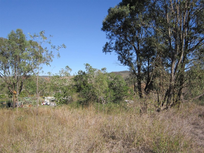 10 Cole Avenue, Baree QLD 4714