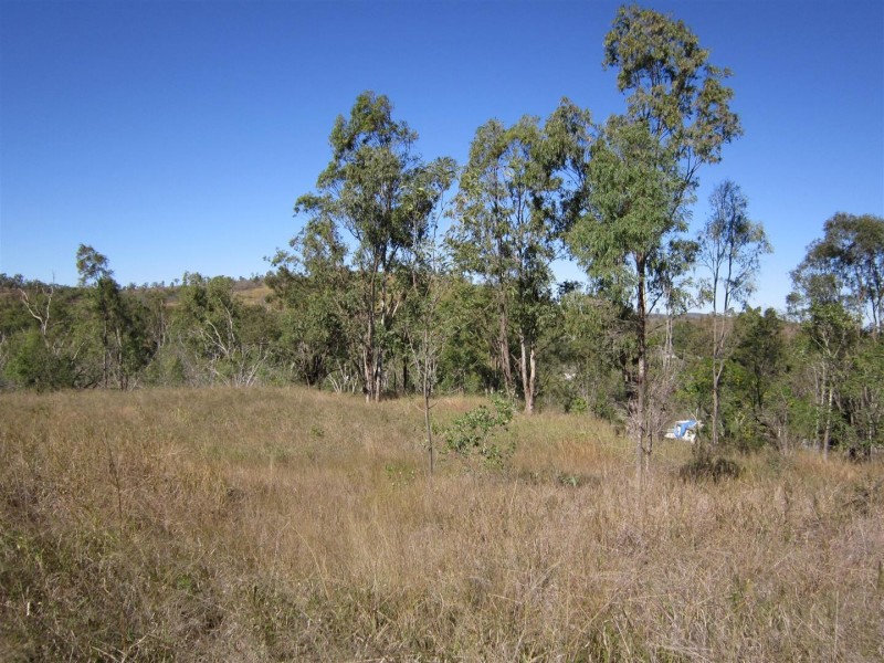 10 Cole Avenue, Baree QLD 4714