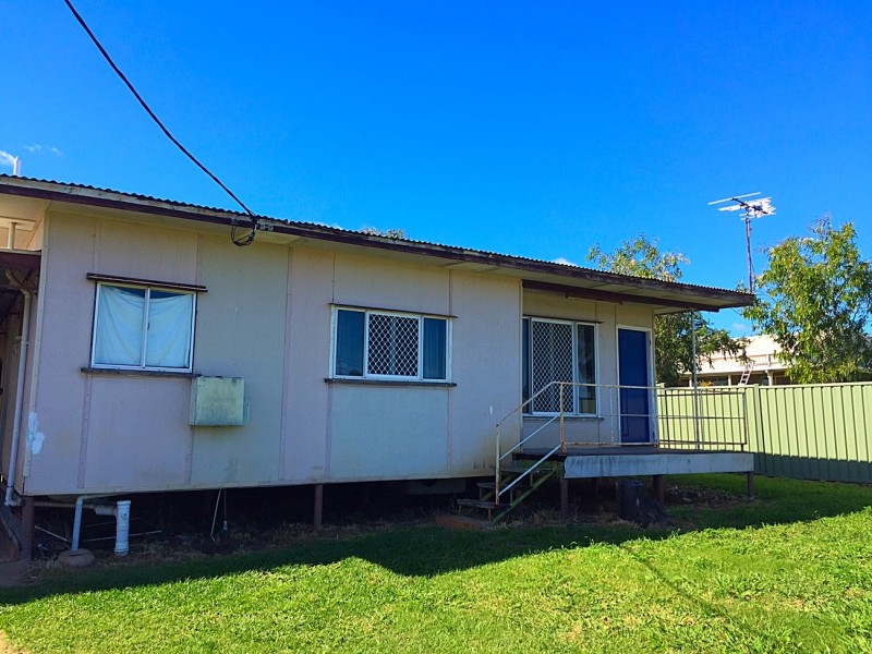 64 Arthur Street, Gracemere QLD 4702