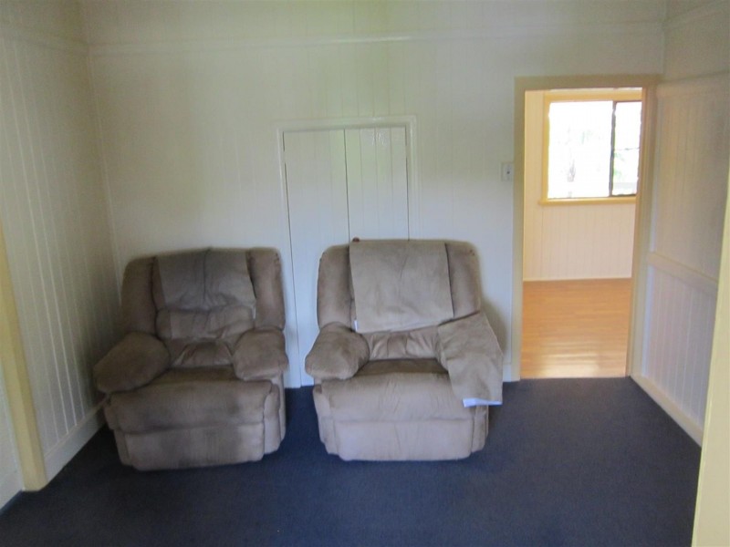 13 Dee Street, Mount Morgan QLD 4714