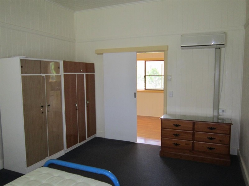 13 Dee Street, Mount Morgan QLD 4714