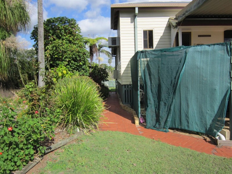 13 Dee Street, Mount Morgan QLD 4714