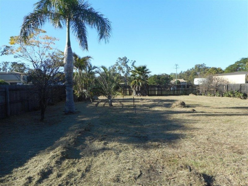 18 Normanby Street, Dingo QLD 4702