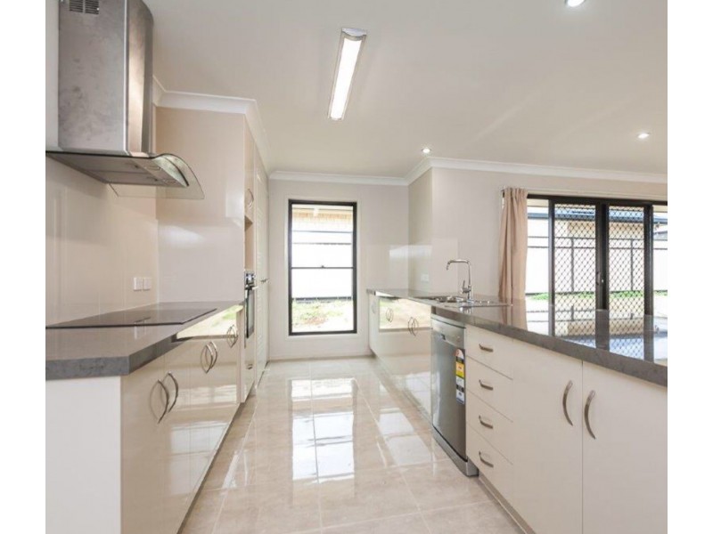 7 Bryce Court, Gracemere QLD 4702