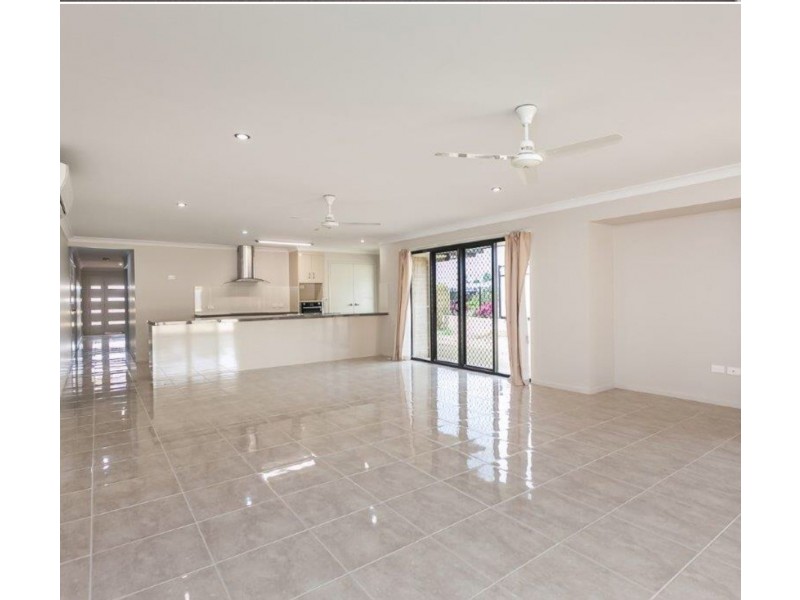 7 Bryce Court, Gracemere QLD 4702